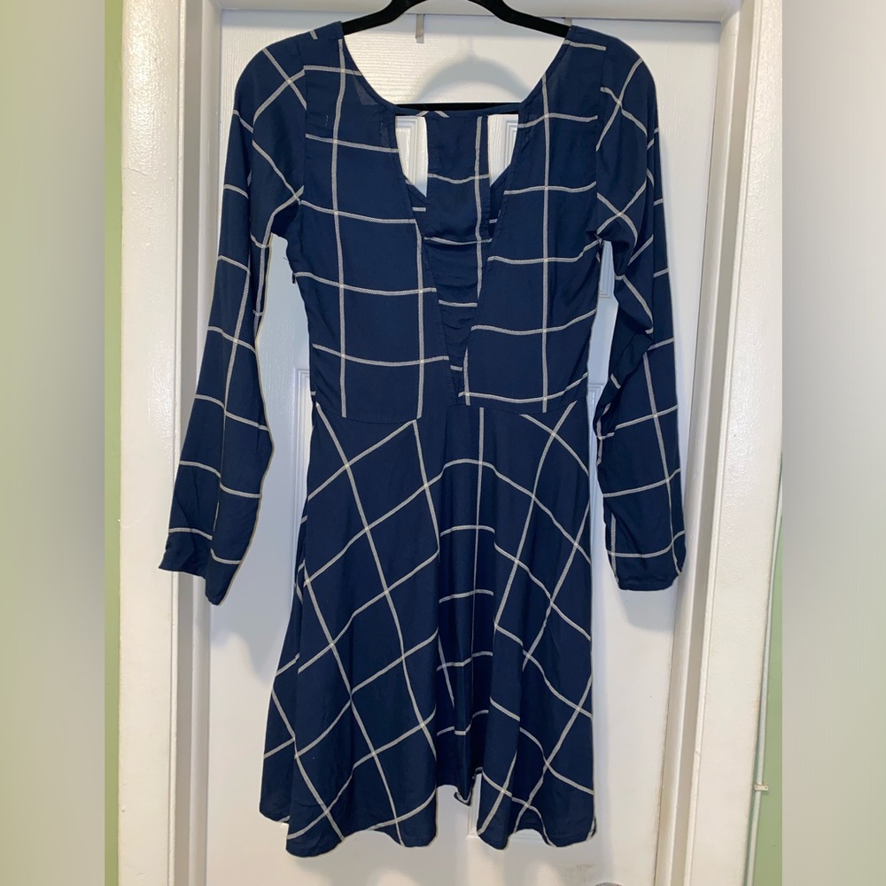 Abercrombie & Fitch long sleeve short dress